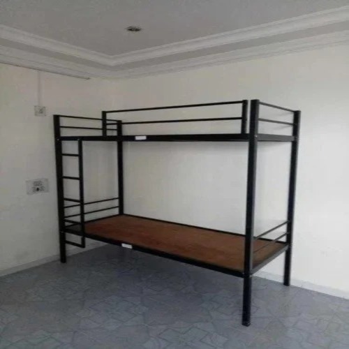 Metal bunk bed
