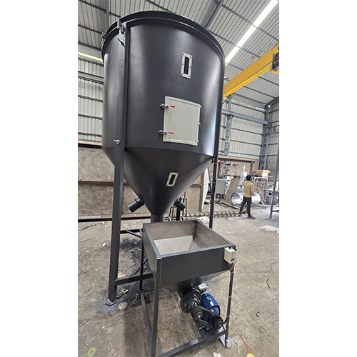 12000 LTR VERTICAL MIXER