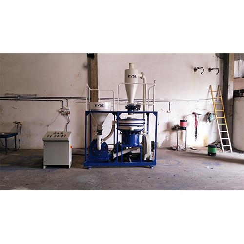 Plastic Pulverizer Machine