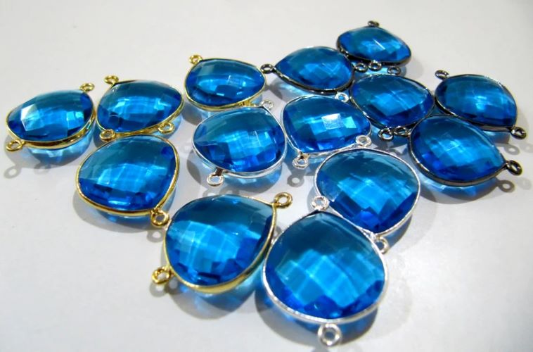 Blue Topaz Quartz Briolette Faceted Heart Shape 16mm Double Loop Bezel Connectors