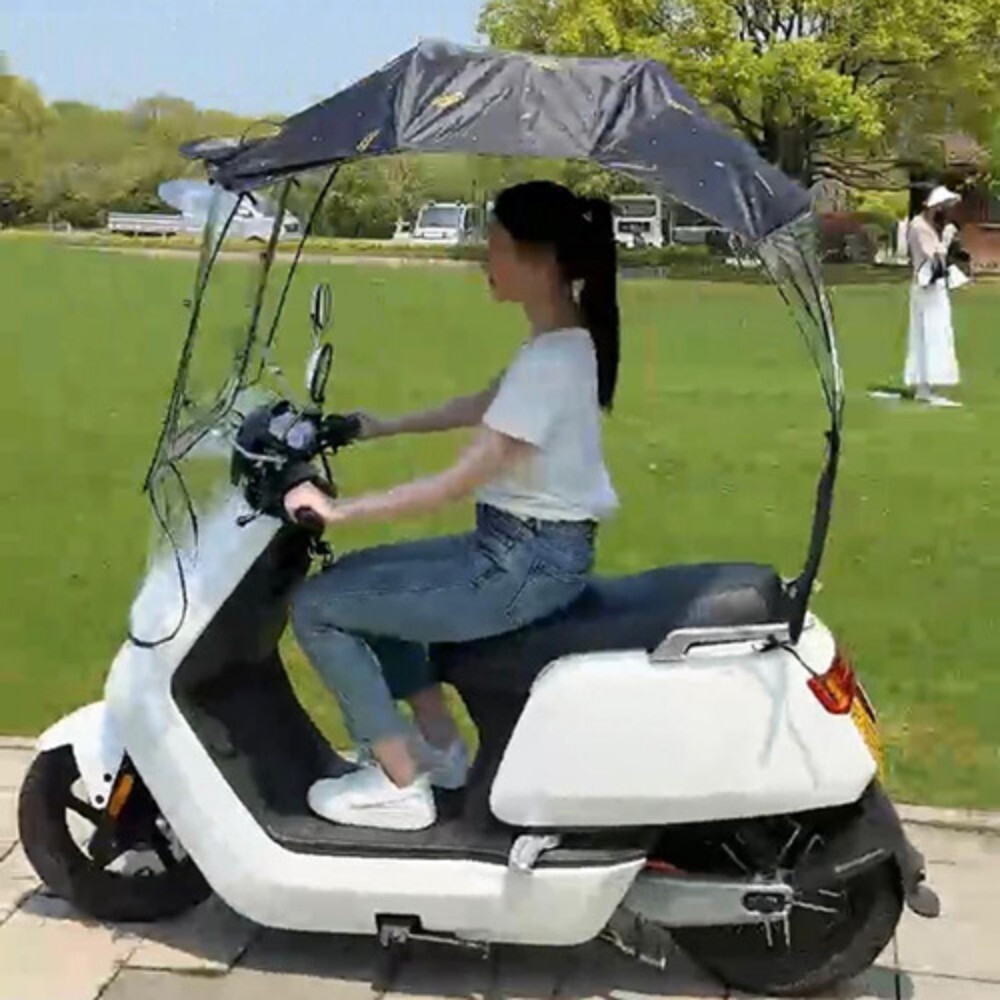 Motogadgets Motorcycle Rain Canopy / Scooty Rain Cover - Convertible Model - Color: Black