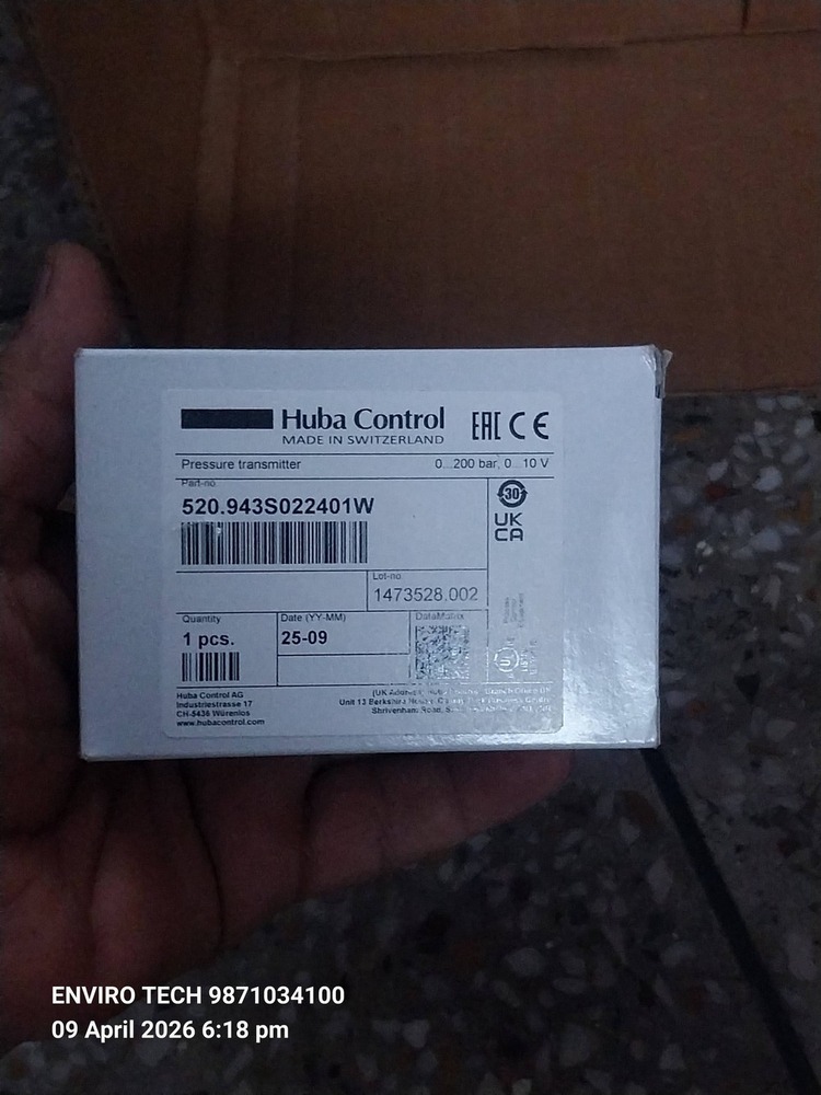 Huba Pressure Transmitter Model 520.943S022401 RANGE 0-200 BAR Output 0 To 10 VDC