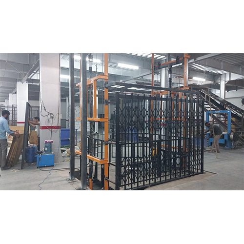 Double Mast Hydraulic Goods Lift Capacity 3mt