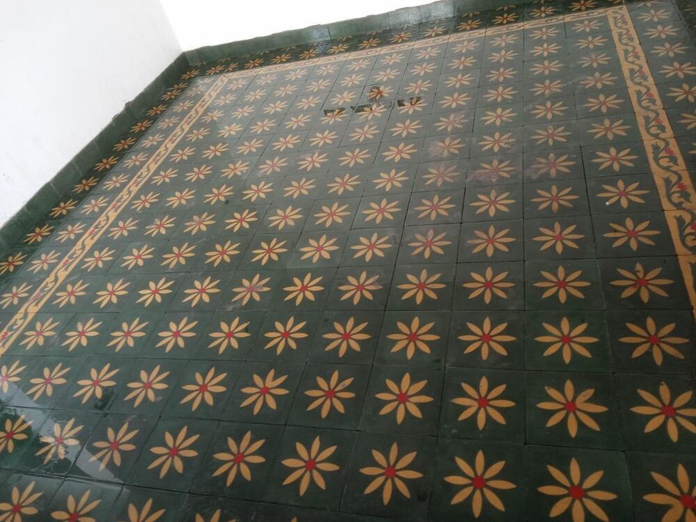 Contemporary Geometric Pattern Tiles - Porcelain/Ceramic 300x300 mm Multicolor Water Resistant Anti-Slip R10-R12