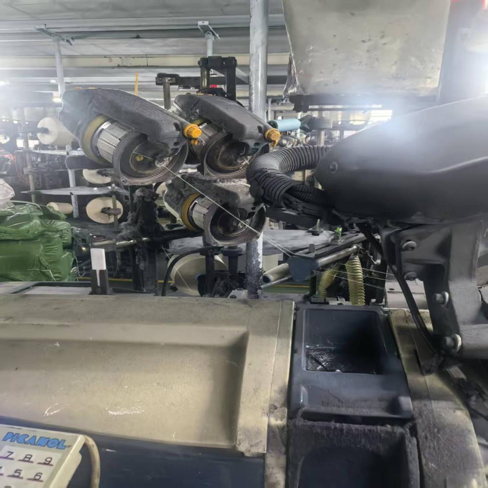 Picanol OptiMax rapier loom