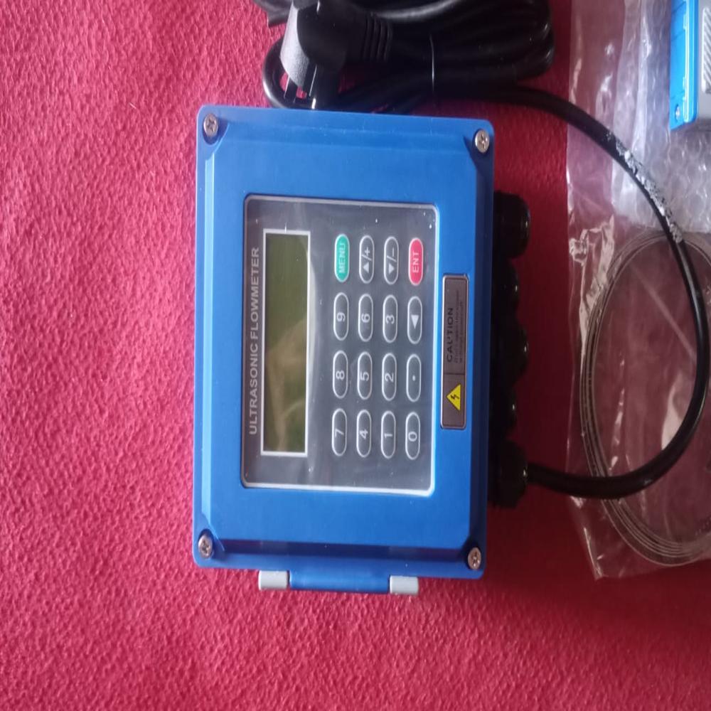 Clamp Type Ultrasonic Flow Meter