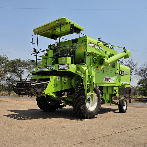 Wheat Surindera Combine Machine - Capacity: 2.5 - 3.5 Acres/hour Kg/hr