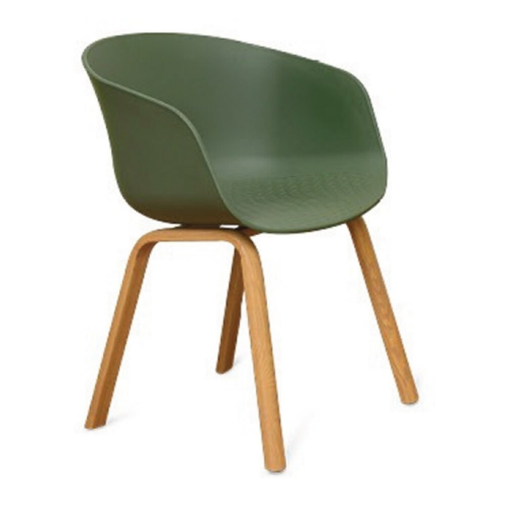 Delta Chair - Color: Black