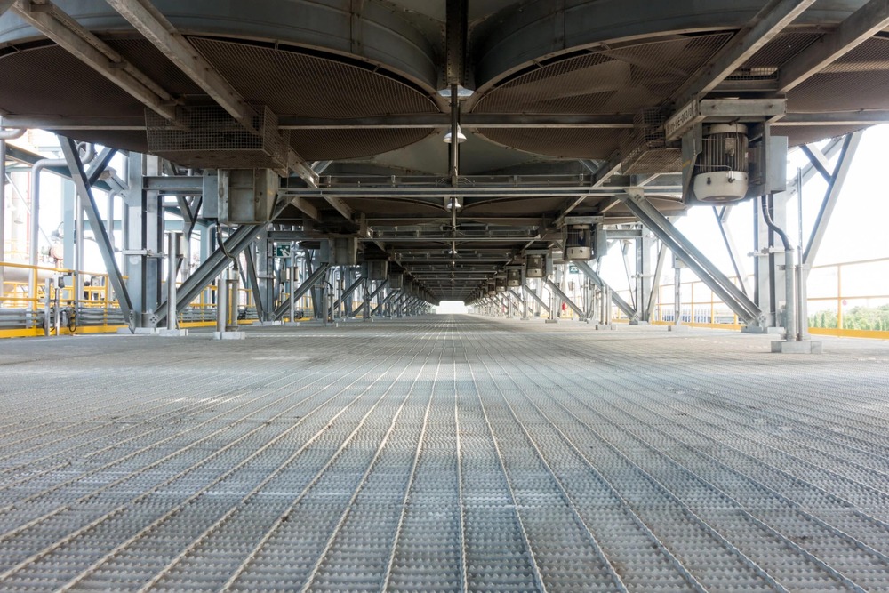 AIR COOLED HEAT EXCHANGER STRUCTURE