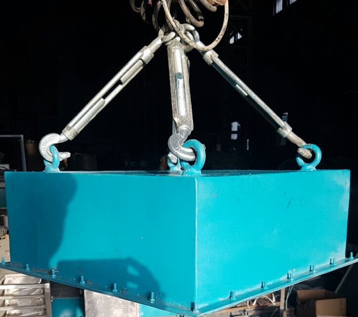 Suspension Magnet - Material: Stainless Steel
