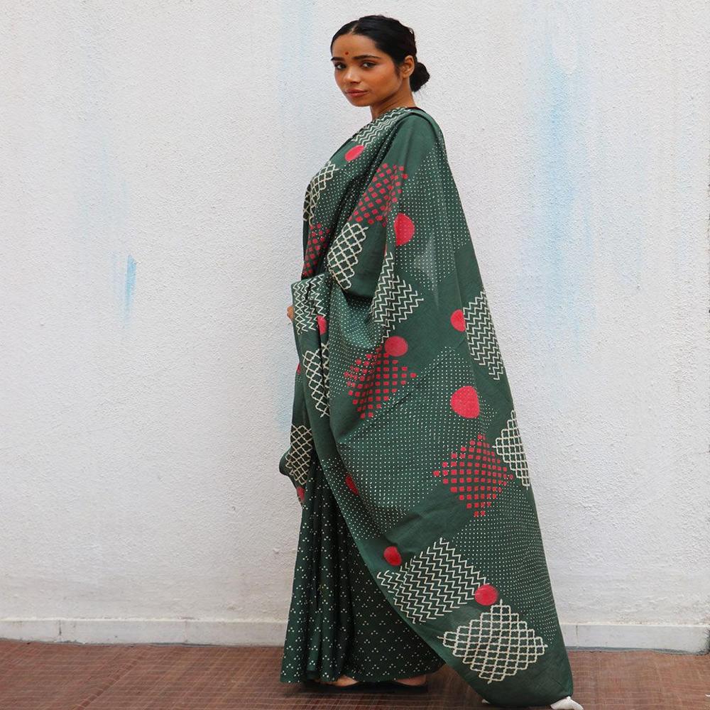 Malmal Cotton Digital Print Green Saree