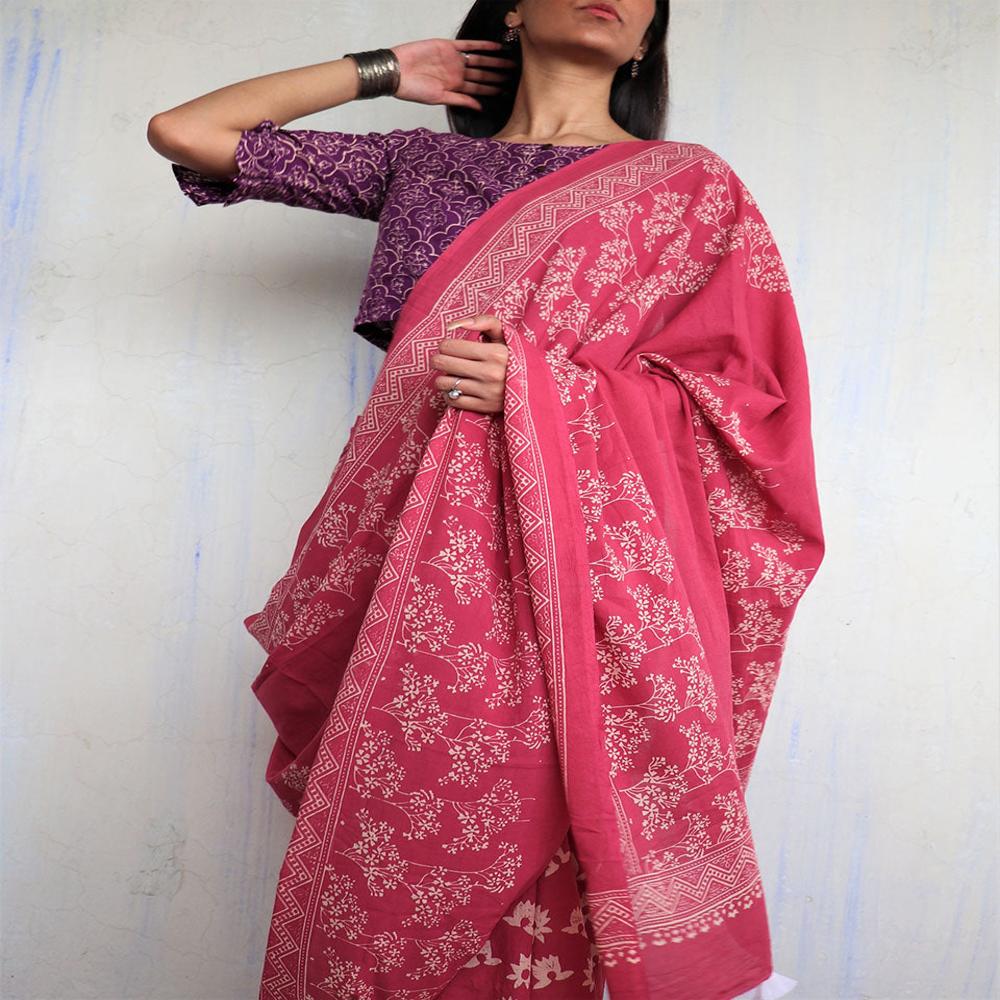 Malmal Cotton Digital Print Pink Saree - Design: Batik