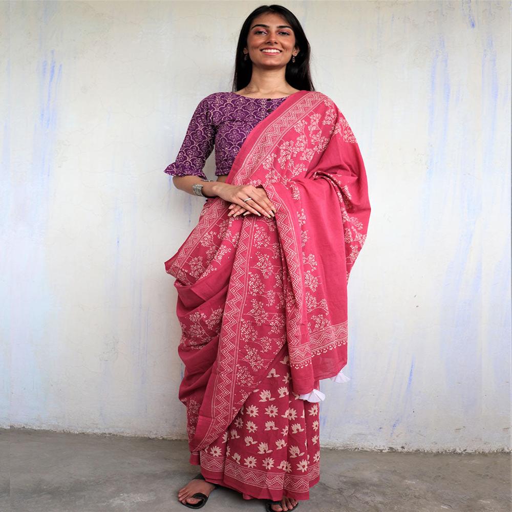 Malmal Cotton Digital Print Pink Saree - Design: Batik