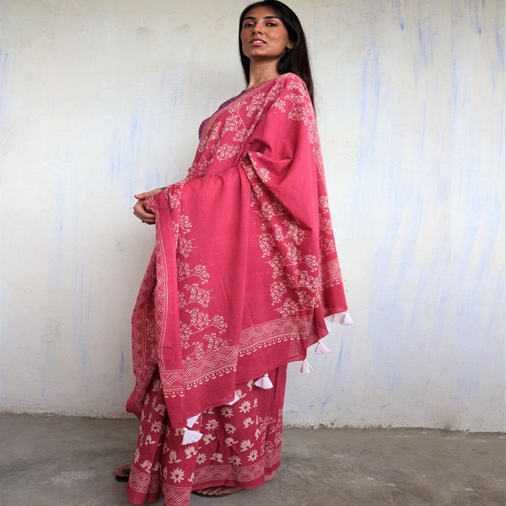 Malmal Cotton Digital Print Pink Saree - Design: Batik