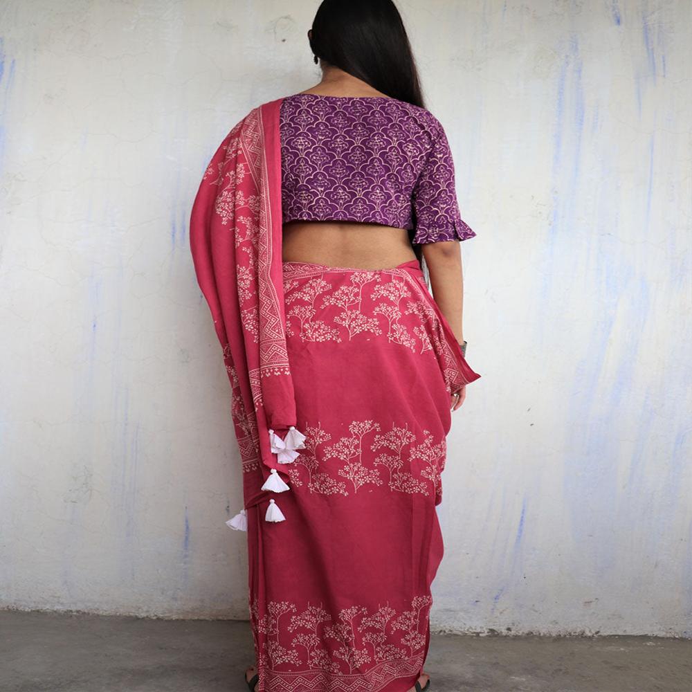 Malmal Cotton Digital Print Pink Saree - Design: Batik