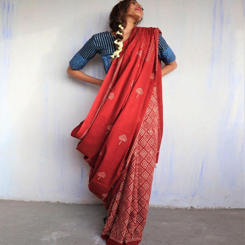 Malmal Cotton Digital Print Maroon Saree