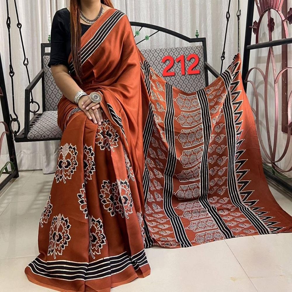 ladies saree