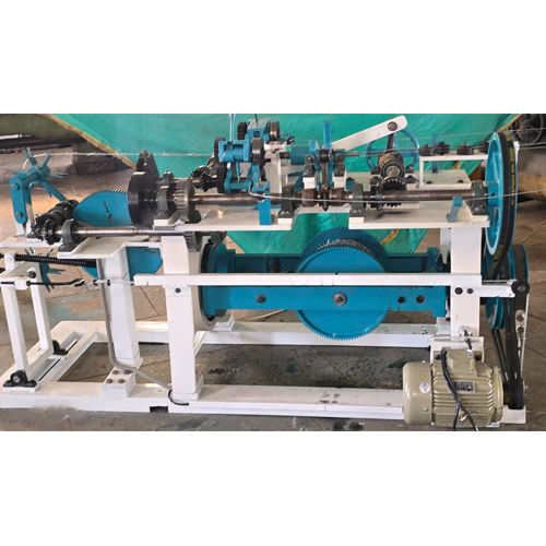 Barbed Wire Fencing Machine