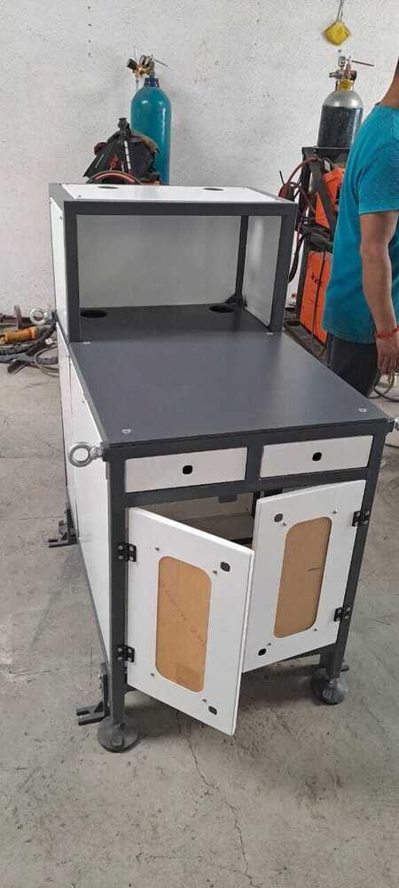 Modular Workstation Table