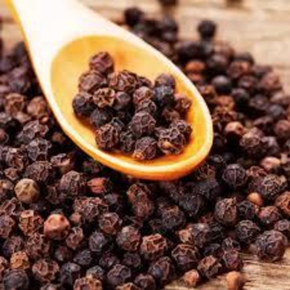 Whole Black Pepper - Flavor: Strong & Aromatic