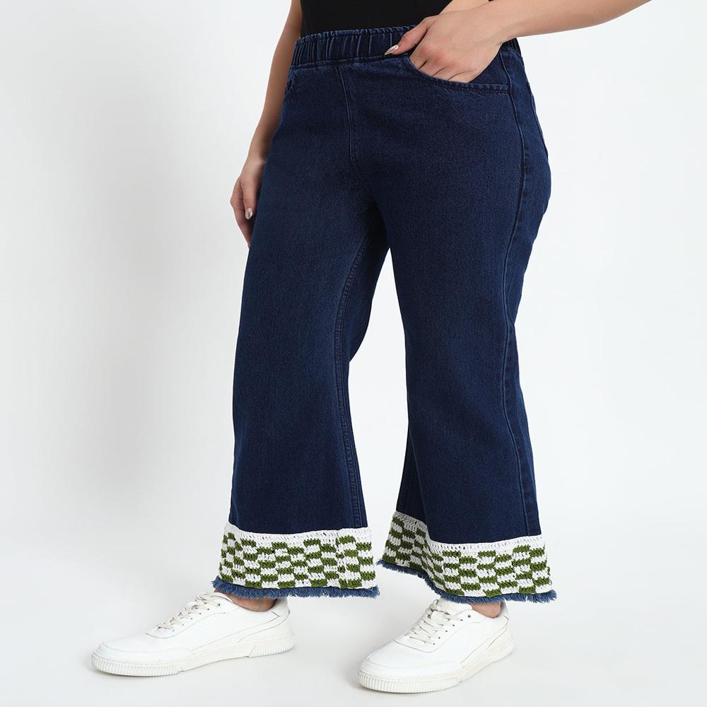 Ladies Checked Jeans - Color: Blue And White