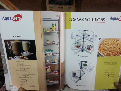 स्टील मॉड्यूलर किचन