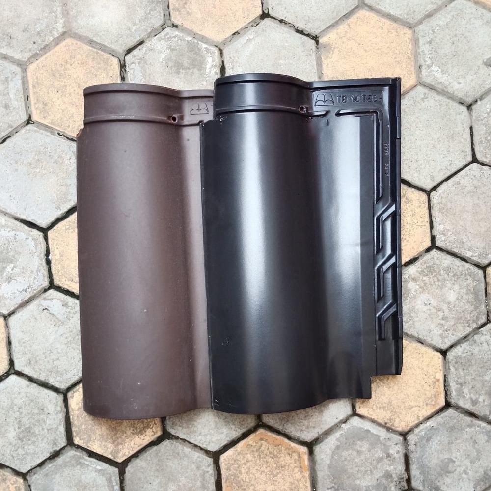 Ceramic Flat Roof Tile - Color: Red