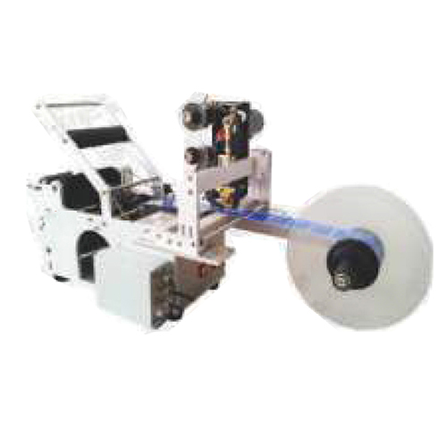 ROUND BOTTLE LABELING MACHINE WITH BATCH CODING