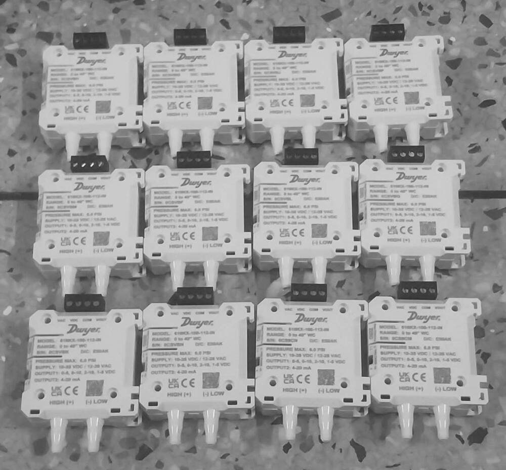 DWYER 616KX-100-112-IN DIFFERENTIAL PRESSURE TRANSMITTER