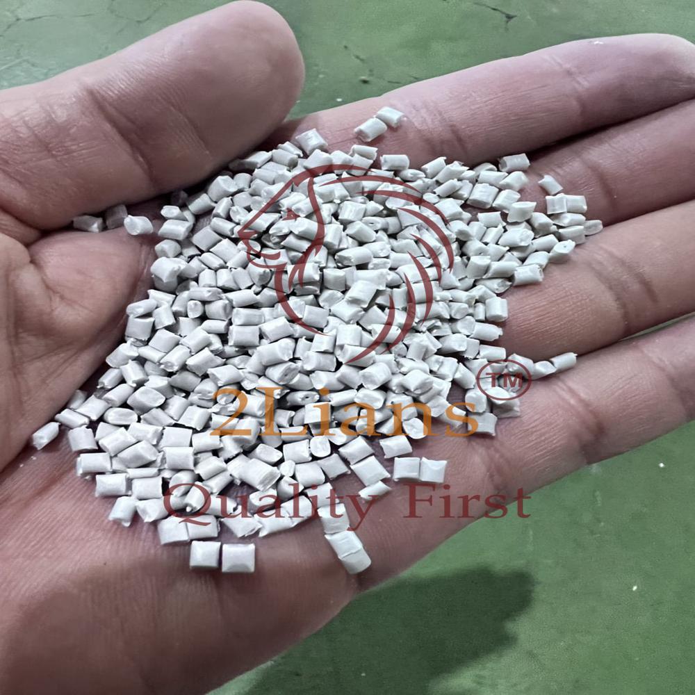 HIPS Recycled pellets off white