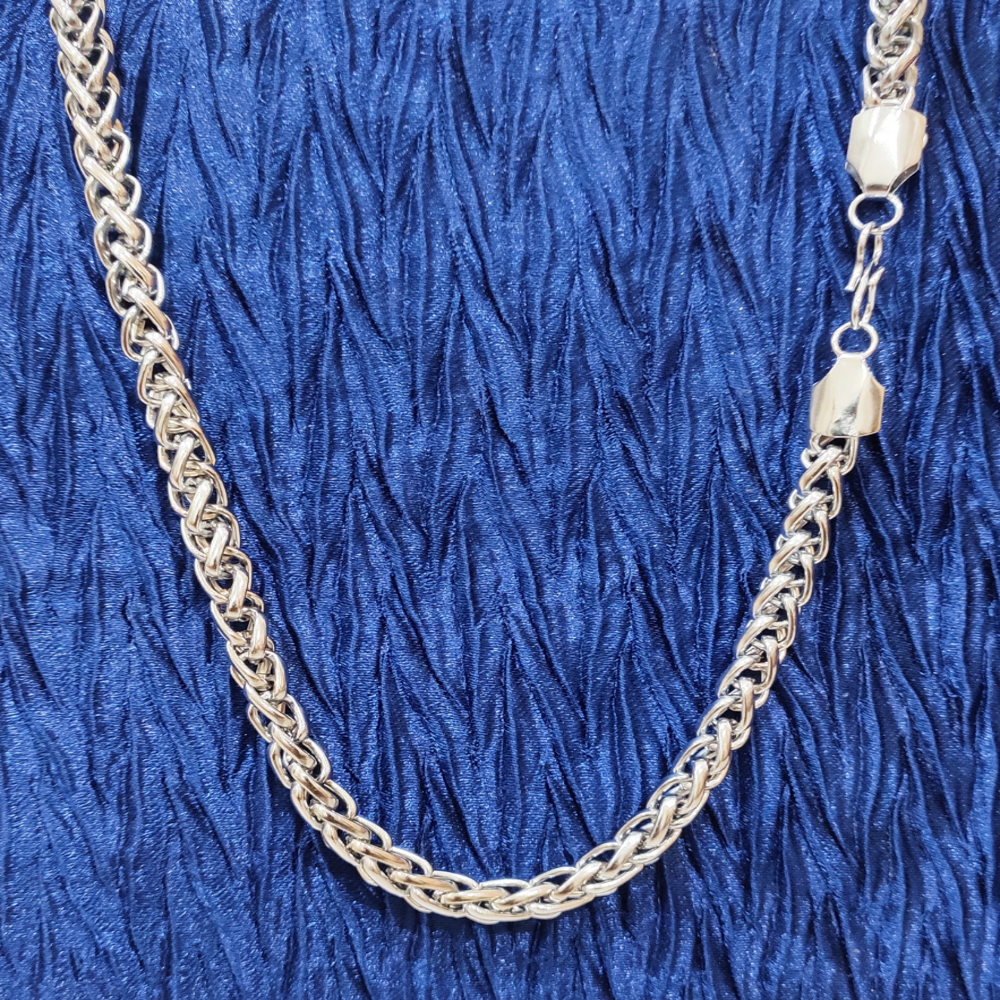 B904 19 Inch Artificial Silver Chain With Hook