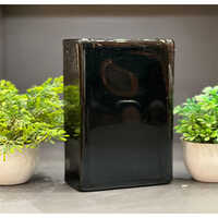 Midnight Black Brick - Compressive Strength: 12 Mpa