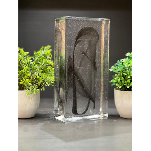 Cloude Black Brick