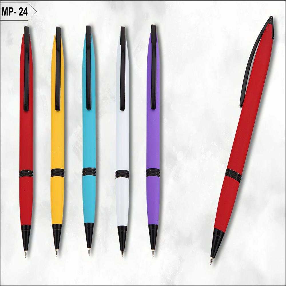 Metal Pen Type 7