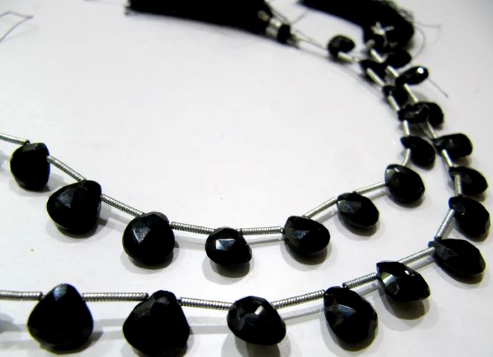 Natural Black Spinel heart Shape Briolette Faceted 8 to 10mm Gemstone beads 8 inches