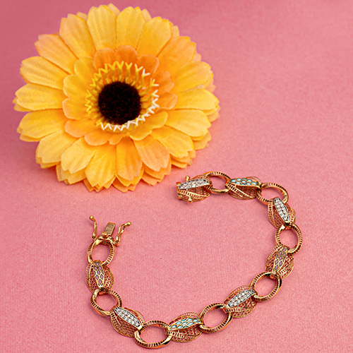 Ladies Gold Bracelet