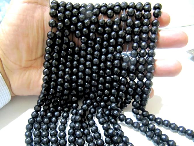 Black Onyx Round Faceted Round Ball Shape 7-8mm Size Beads Strand 14-15 inches long