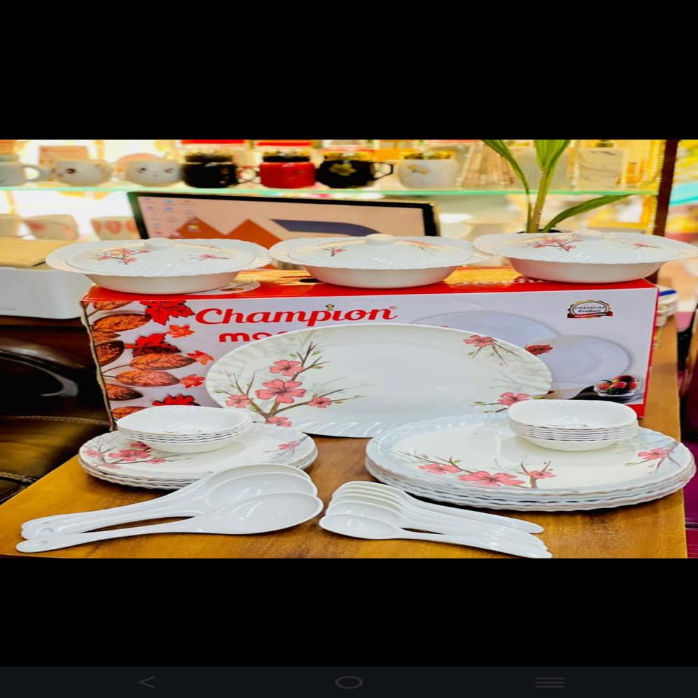 Melamine Champion Mannat - Color: White Base With Beautiful Floral Designs
