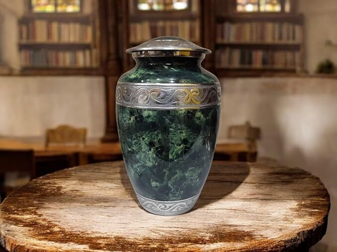 Keepsake for Human Ashes Adult, Burial Urns