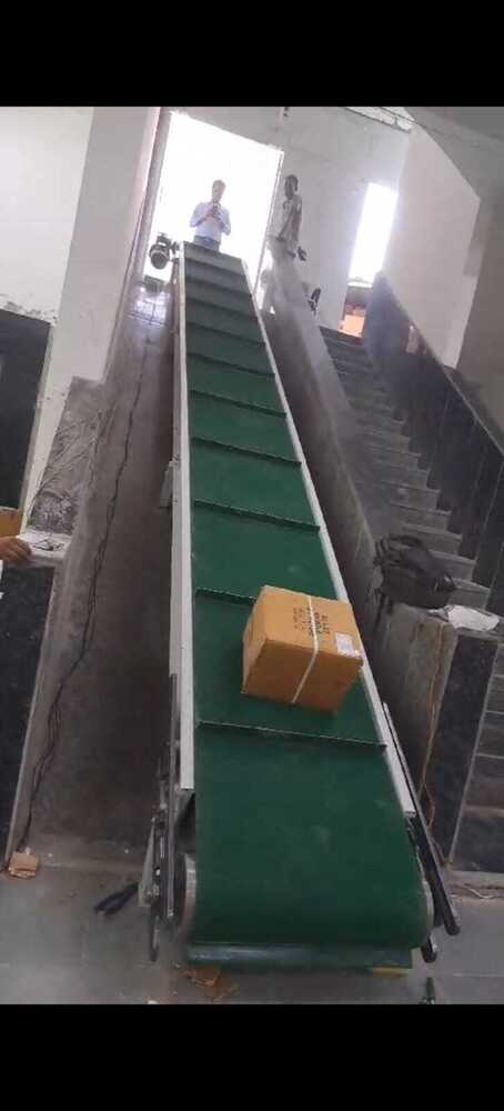 Inclined Belt Conveyor