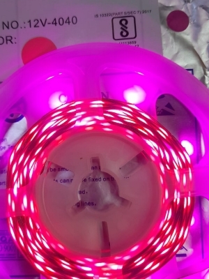 40.40 led strip light pink