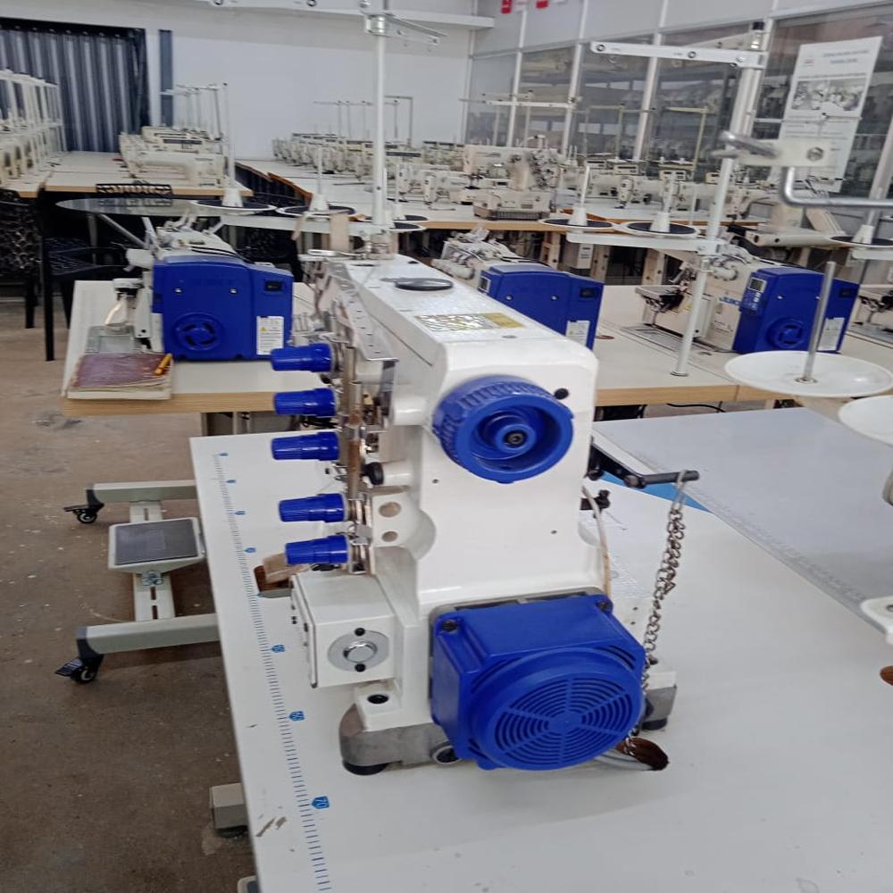 Jin F1C-U356AN Flat Lock Sewing Machine