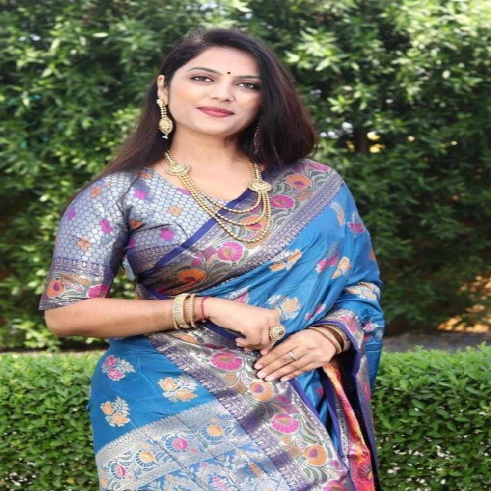 Ladies Saree