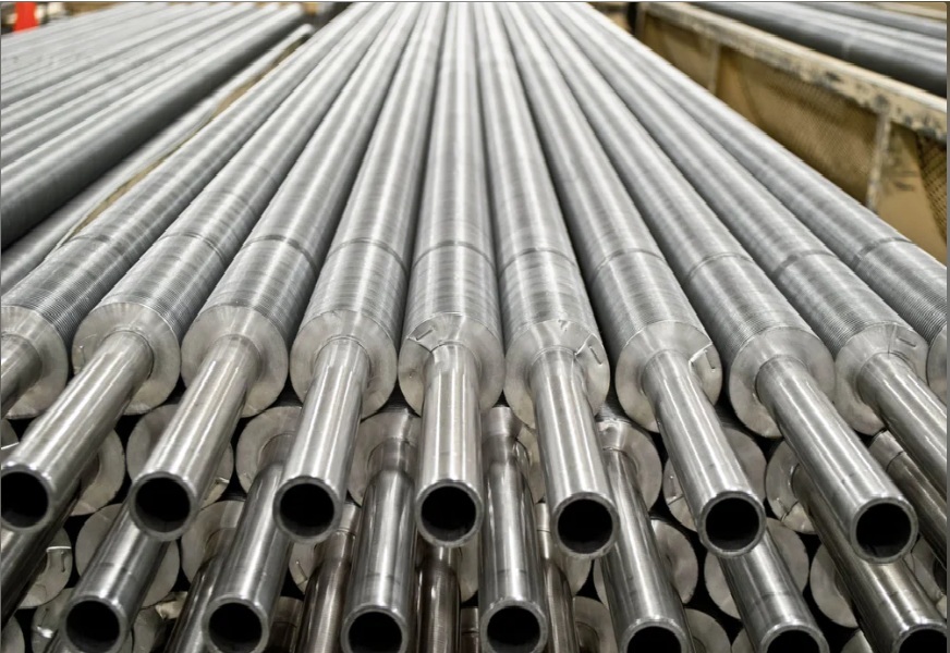 Wire Wound Finned Tubes - Color: Gray