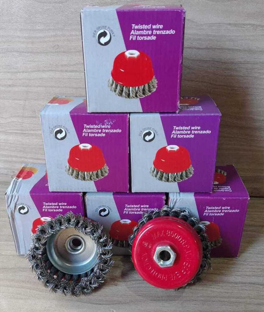 Twisted Knotted Wire Cup Brush