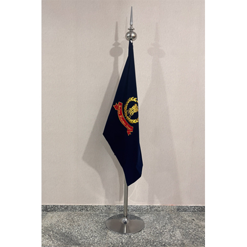 Premium Silver Stand