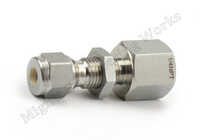 Bulkhead Female Connector - Color: Golden/silver