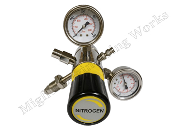 Two-Stage Gas Cylinder Pressure Regulator