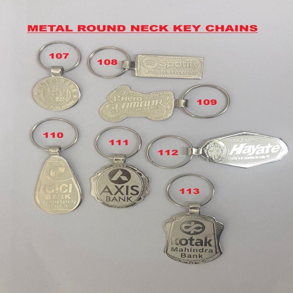 SILVER METAL KEYCHAIN