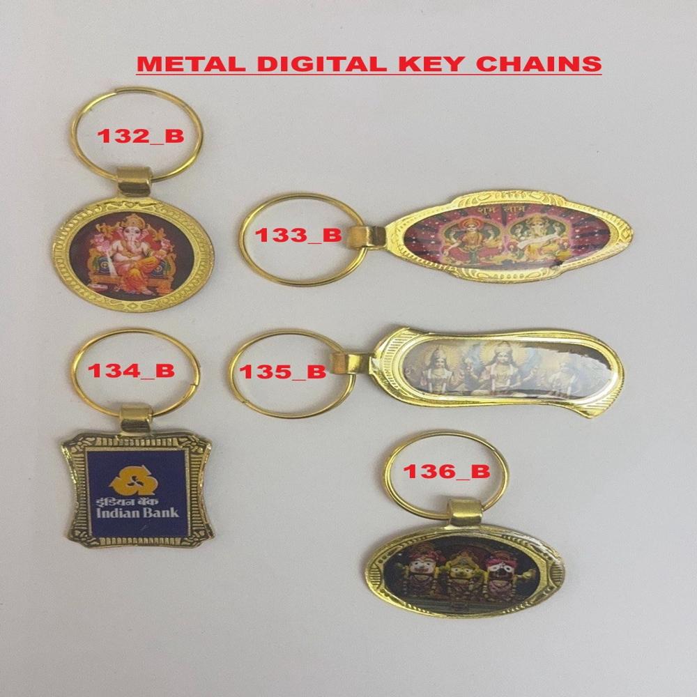 GOLDEN METAL KEYCHAIN